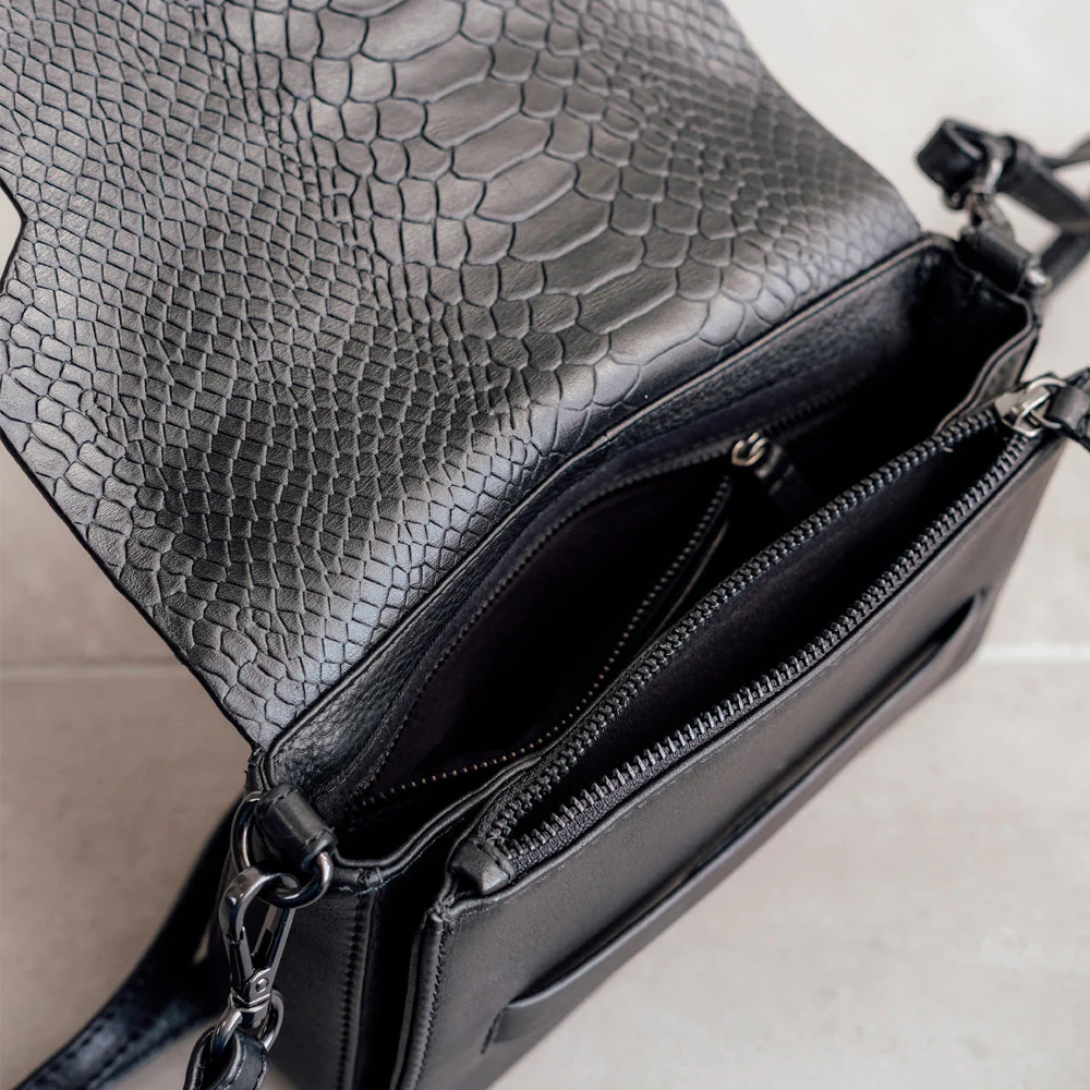 VanyaMBG Crossbody Bag, Grain - Image 7