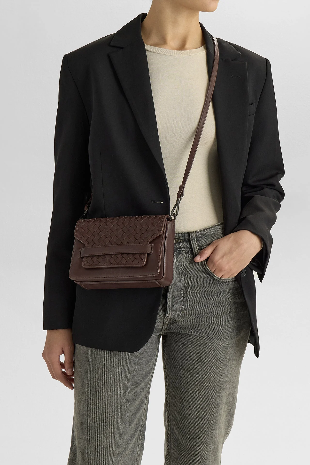 VanyaMBG Crossbody Bag, Weave - Image 3